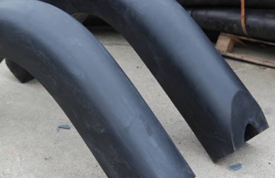Gummi DC Fender